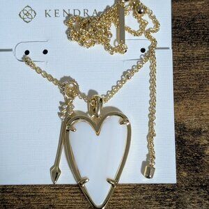NWT Kendra Scott Ansley Heart long pendant necklace Gold/White